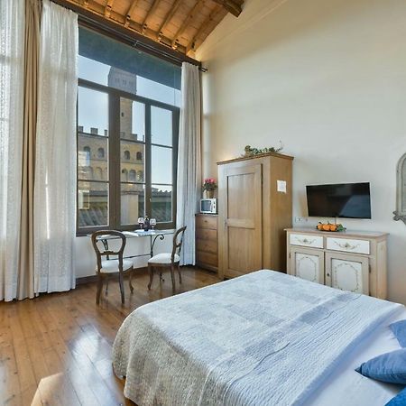 Palazzo Uguccioni Apartments Florens Exteriör bild